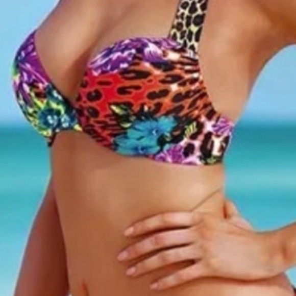 Victoria’s Secret Miraculous Bombshell Very Sexy Leopard Floral Bikini Top - Picture 11 of 11